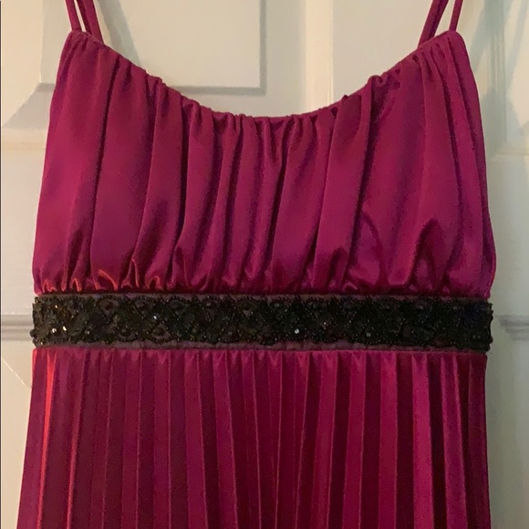 Magenta Windsor Dress - Picture 3 of 4